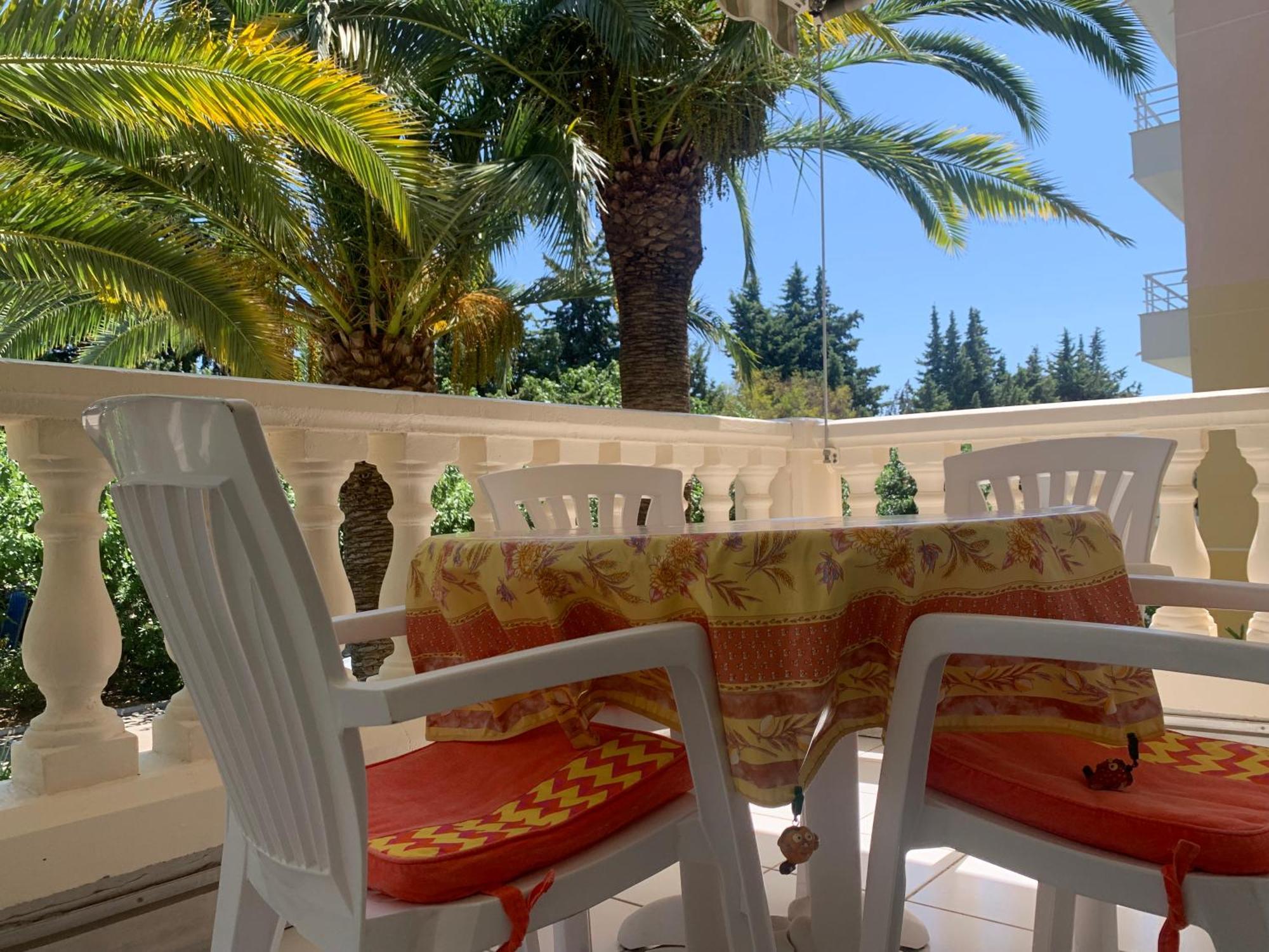 Appartamento Le Tropical Fréjus Esterno foto